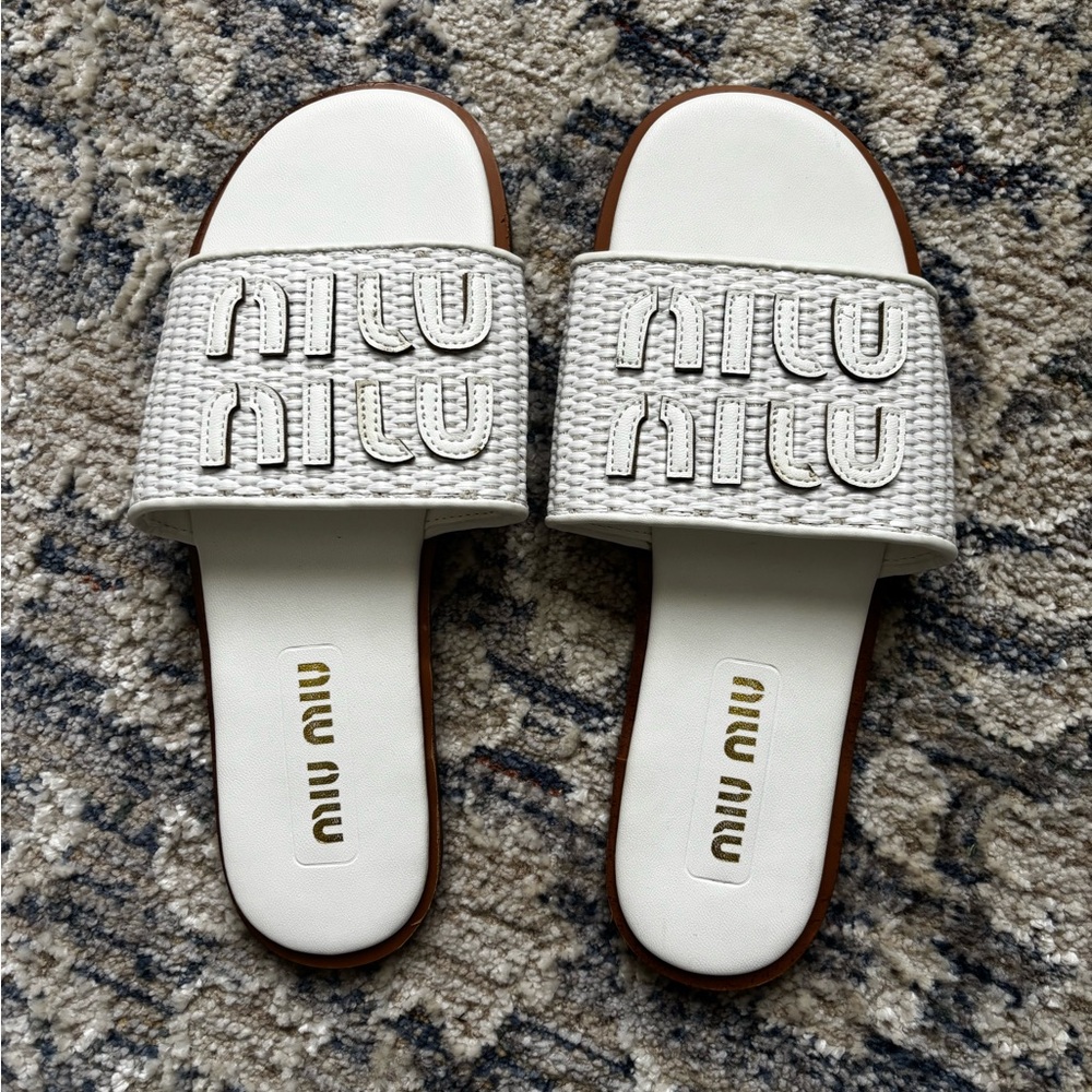 Miu Miu White Rafia Logo Slide Sandals